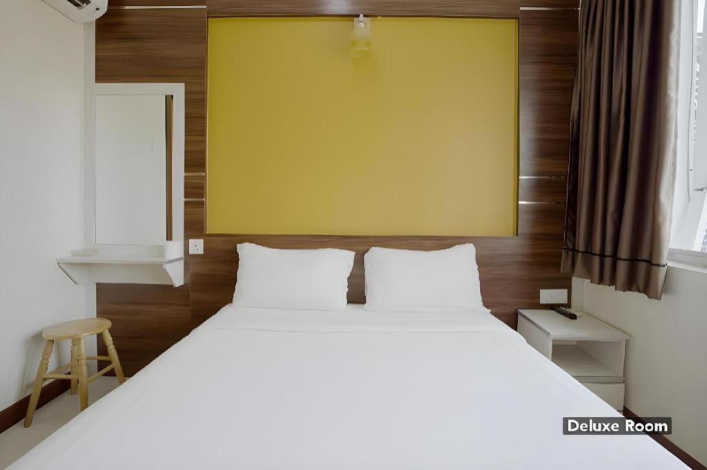 Golden Night Hotel Subang Jaya Exterior foto