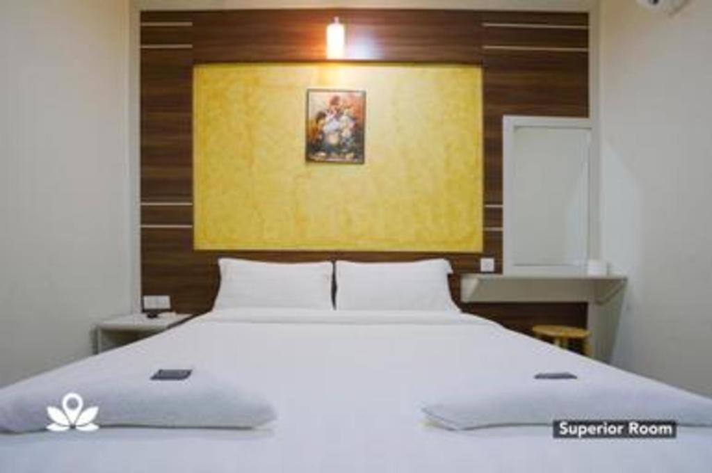 Golden Night Hotel Subang Jaya Exterior foto