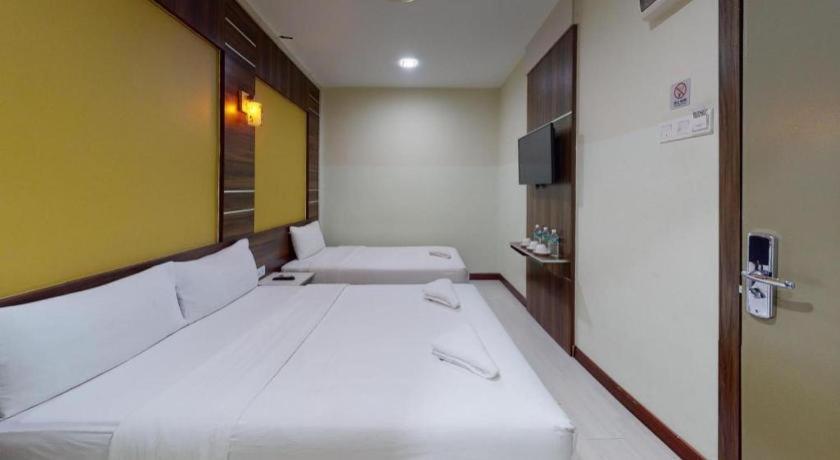 Golden Night Hotel Subang Jaya Exterior foto