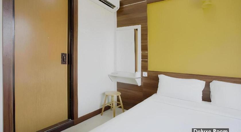 Golden Night Hotel Subang Jaya Exterior foto