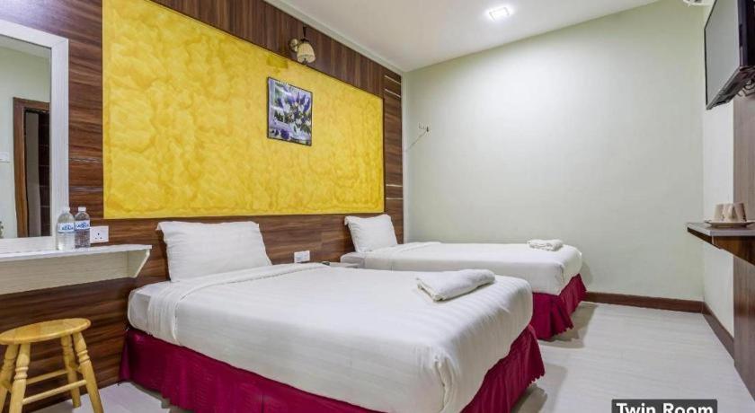 Golden Night Hotel Subang Jaya Exterior foto