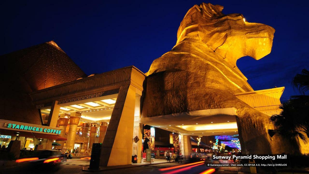 Golden Night Hotel Subang Jaya Exterior foto